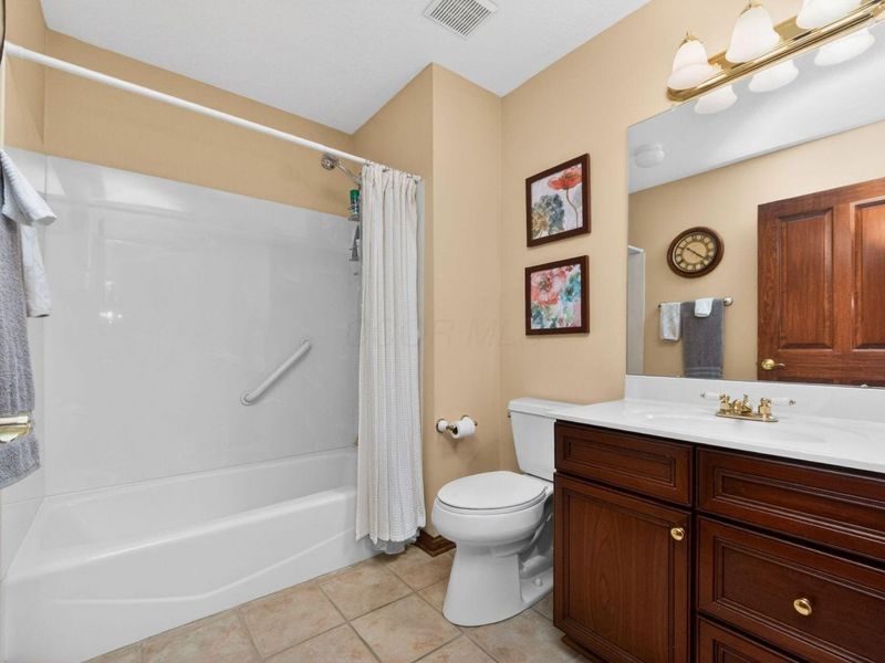 524 Mechwart Place, Columbus, OH 43230 Photo 11