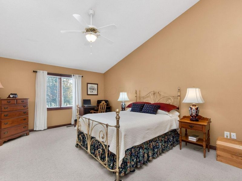 524 Mechwart Place, Columbus, OH 43230 Photo 12