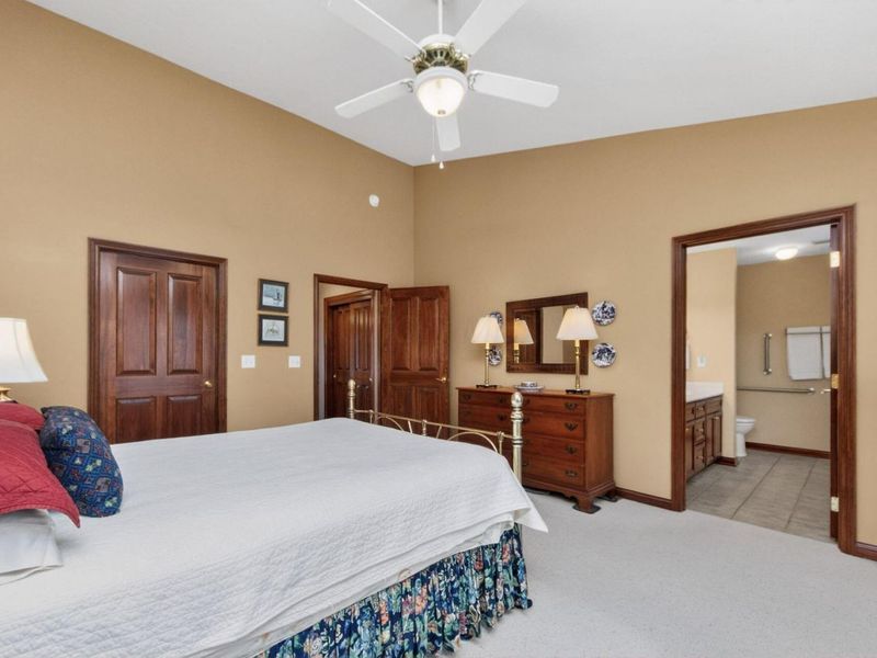 524 Mechwart Place, Columbus, OH 43230 Photo 13