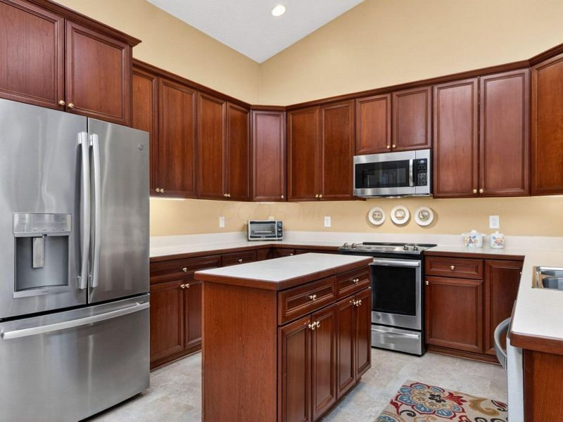 524 Mechwart Place, Columbus, OH 43230 Photo 18