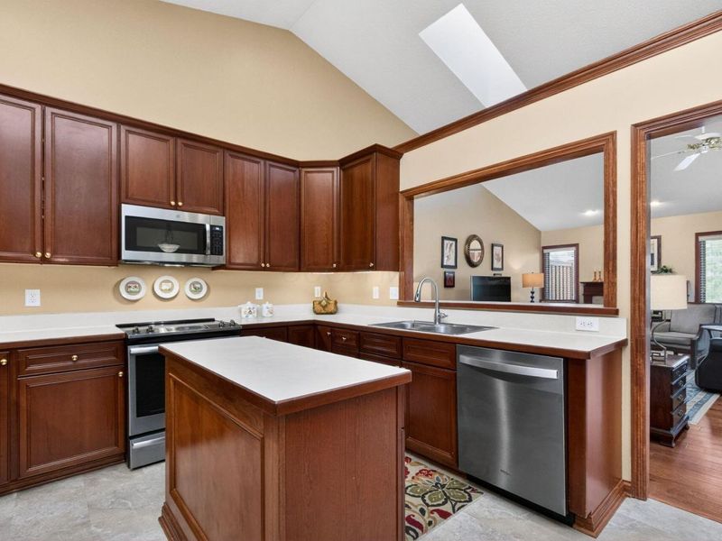 524 Mechwart Place, Columbus, OH 43230 Photo 19