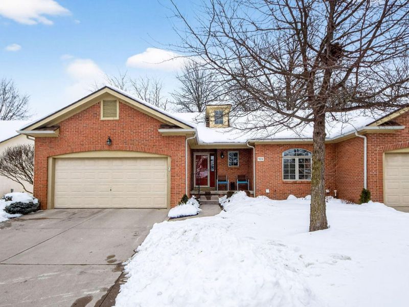 524 Mechwart Place, Columbus, OH 43230 Photo 2