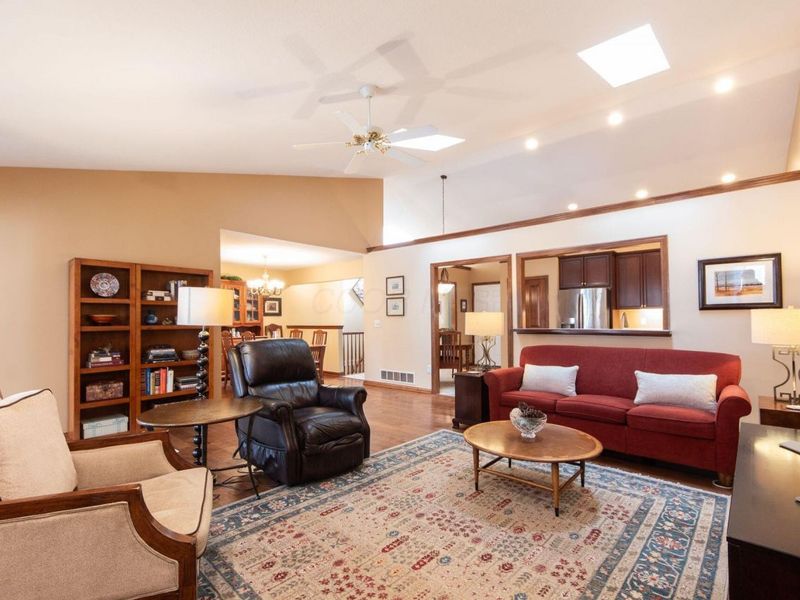 524 Mechwart Place, Columbus, OH 43230 Photo 25