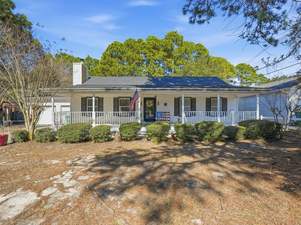 304 Wildwood Street, Mary Esther, FL 32569