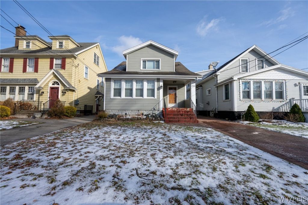 292 Potters Road, Buffalo, NY 14220 Main Photo