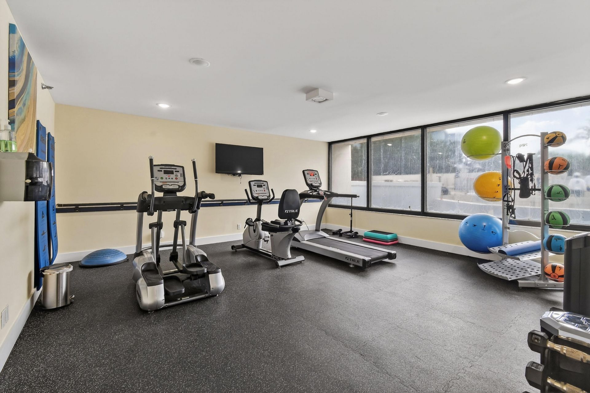 176 Helios Drive, Unit 401, Jupiter, FL 33477 Photo