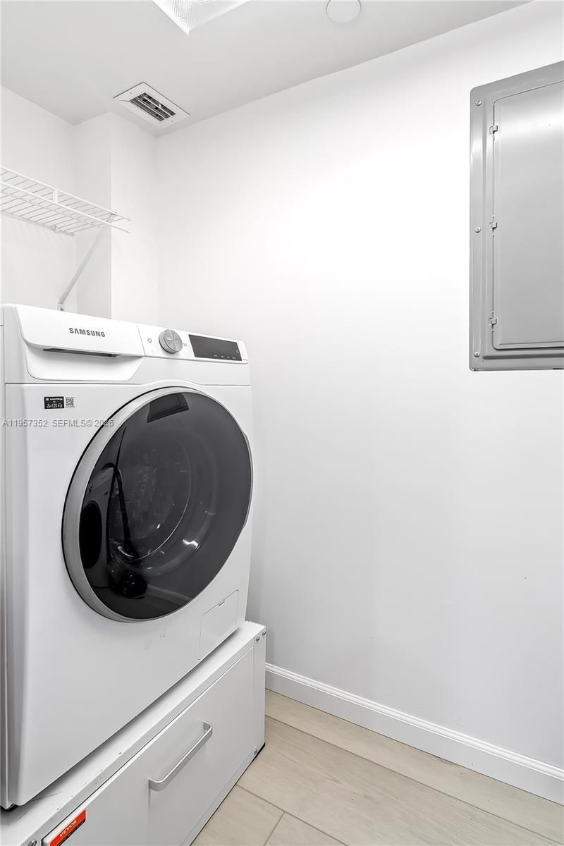 6917 Collins Ave , Unit 1106, Miami Beach, FL 33141 Photo