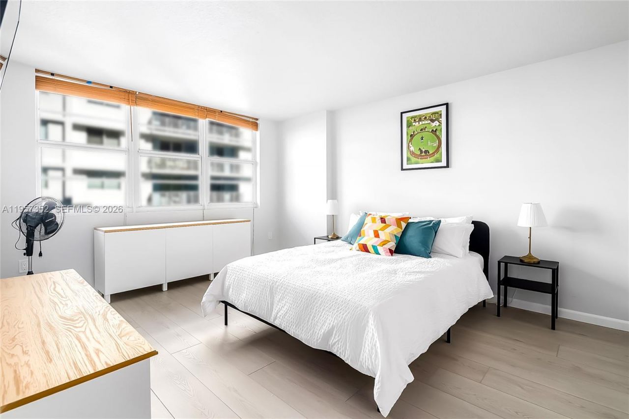 6917 Collins Ave , Unit 1106, Miami Beach, FL 33141 Photo