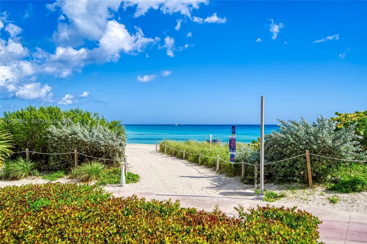 6917 Collins Ave , Unit 1106, Miami Beach, FL 33141 Photo