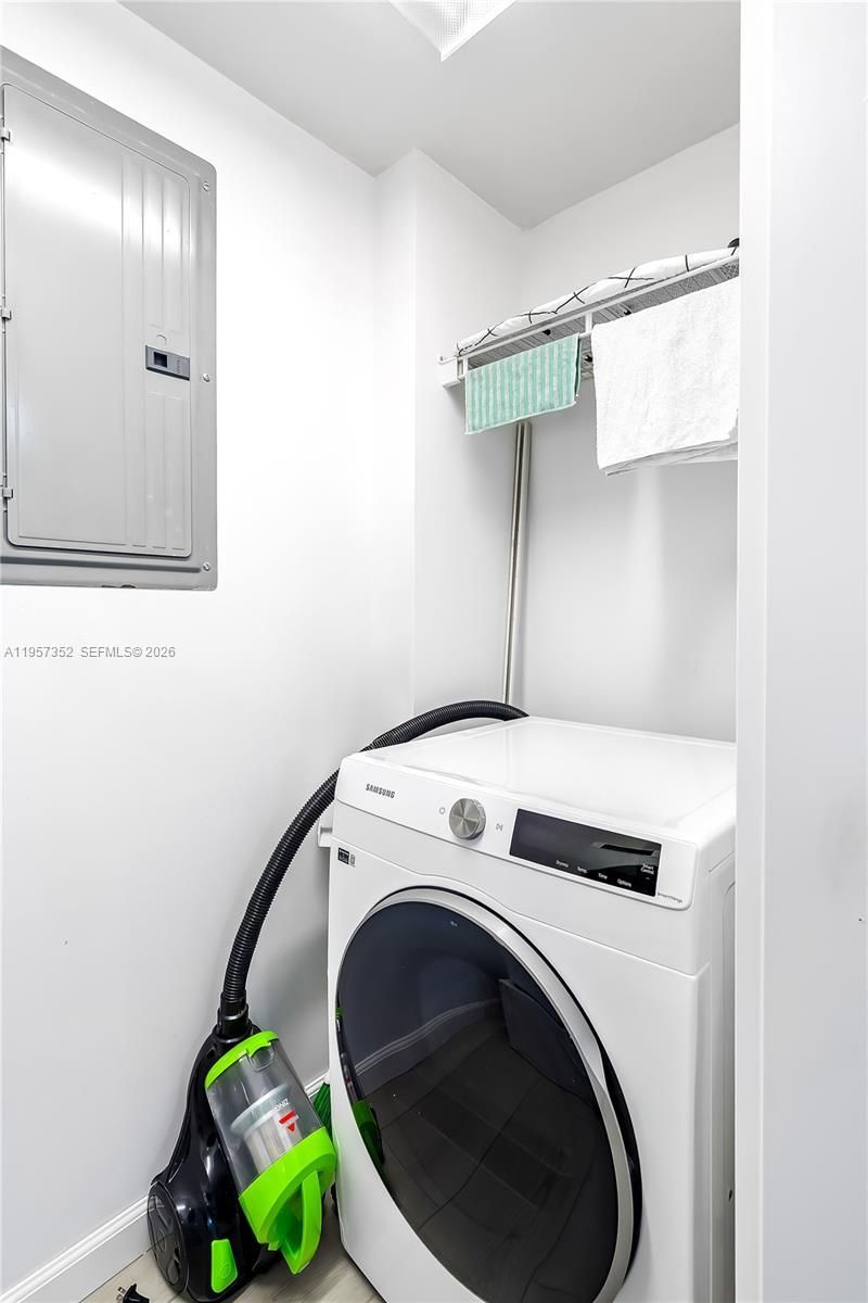 6917 Collins Ave , Unit 1106, Miami Beach, FL 33141 Photo