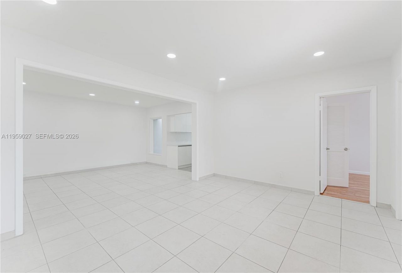 1020 SW 74th Ave , Unit 1020, Miami, FL 33144 Photo