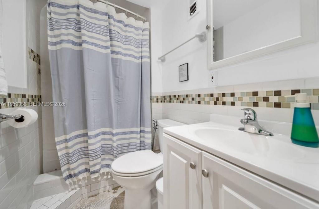 3801 S Ocean Dr , Unit 11N, Hollywood, FL 33019 Photo