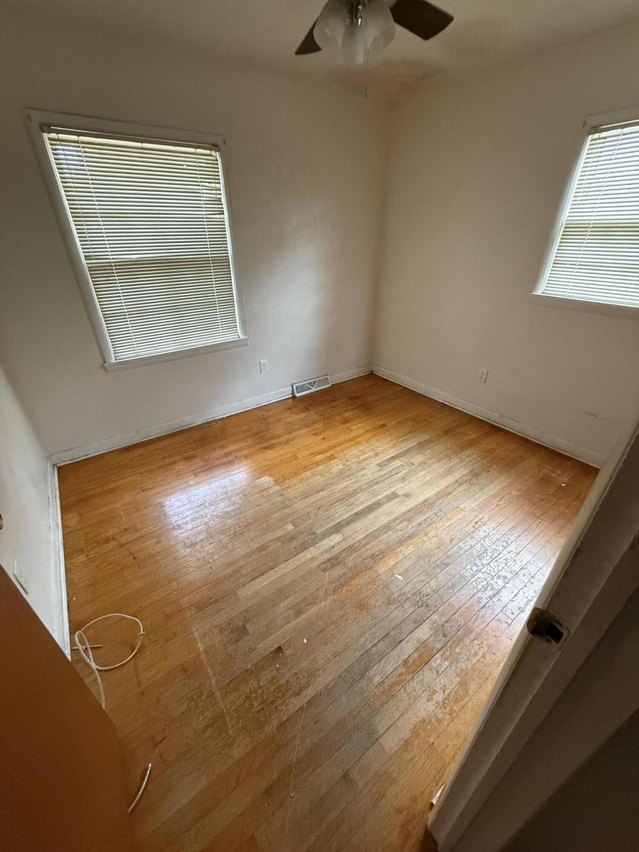 3325 Stonehaven Drive Photo 4