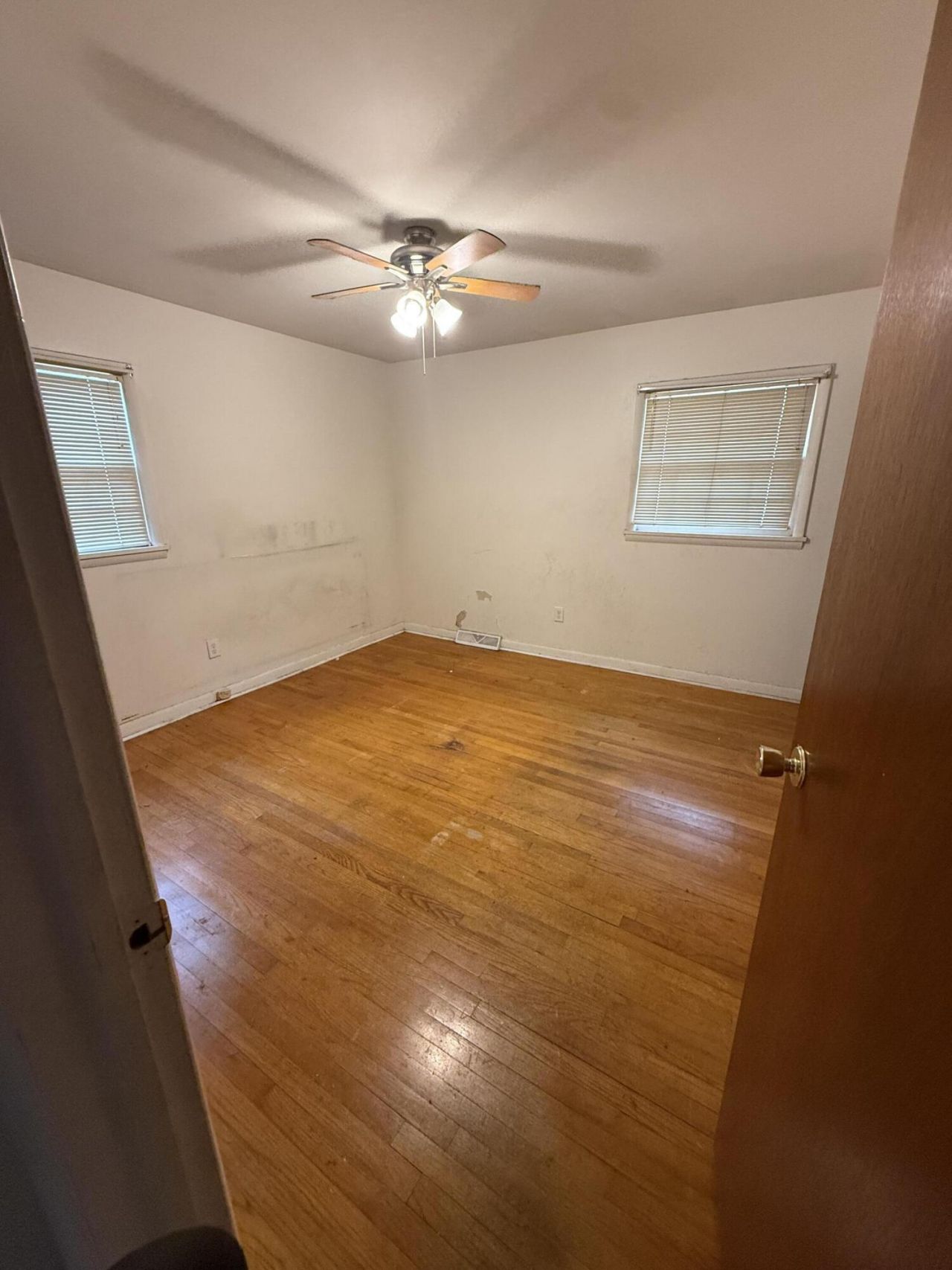 3325 Stonehaven Drive Photo 5