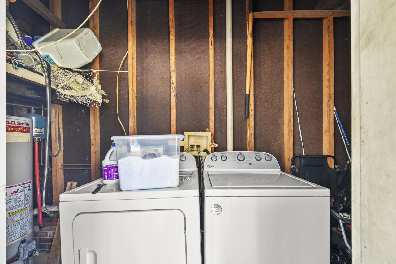 3325 Stonehaven Drive Photo 7