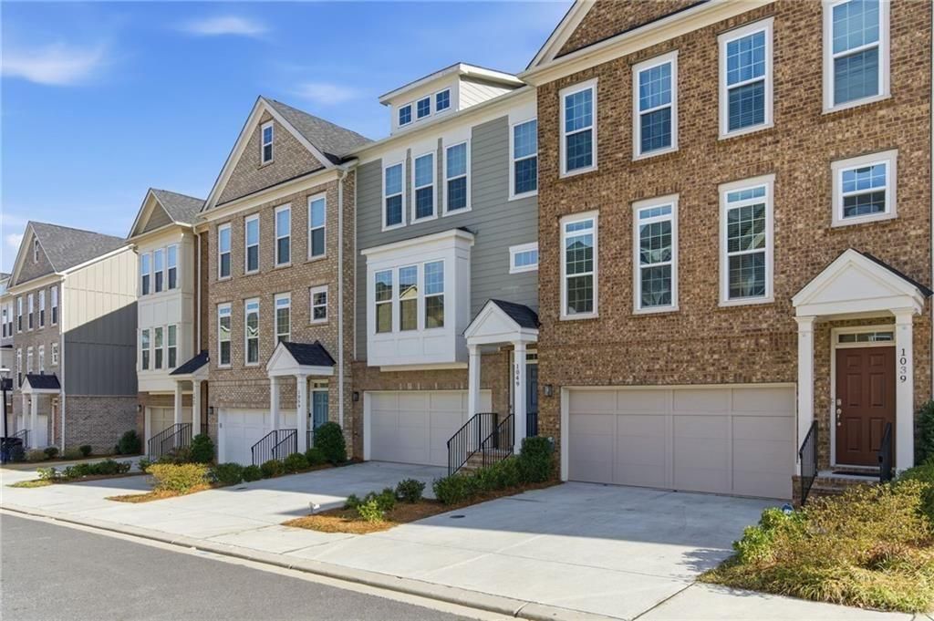 1049 Caruso Drive, Buford, GA 30518 Main Photo