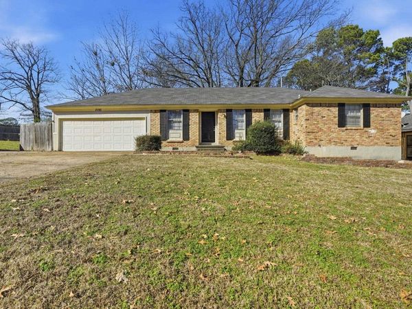 3195 BEAUCHAMP DR, Memphis, TN 38118