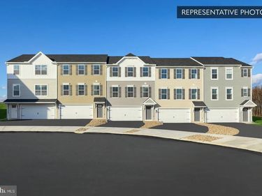 728 FAWN WAY, Unit LOT 11, PENNSBURG, PA 18073