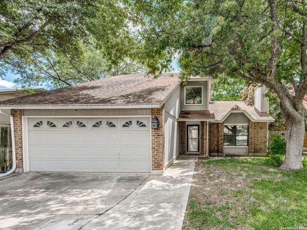 9727 Fortune Ridge, Converse, TX 78109