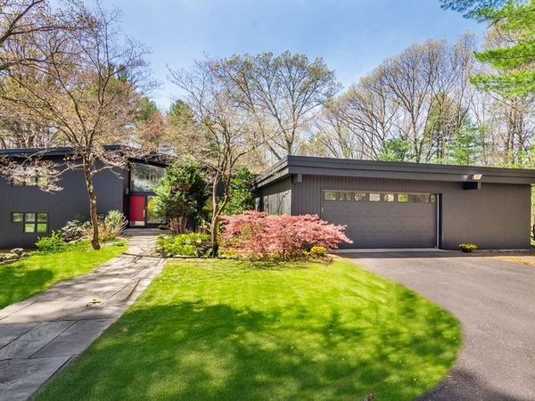 45 Winter Street, Lincoln, MA 01773