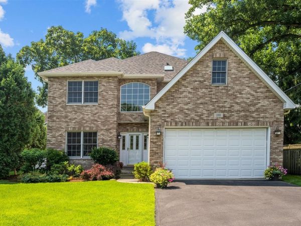 1165 Linden Avenue, Deerfield, IL 60015