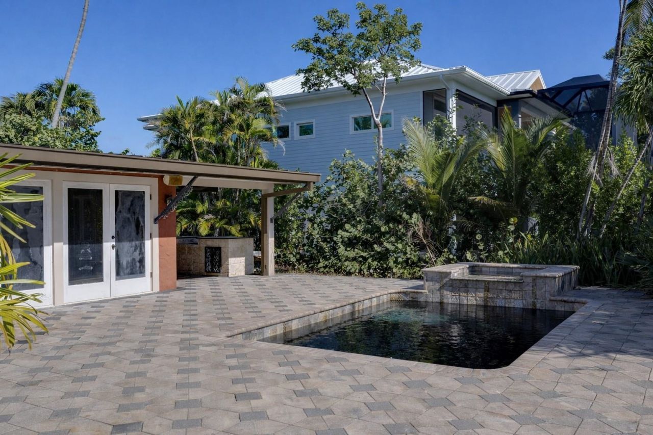 505 Lighthouse Way, Sanibel, FL 33957 Photo