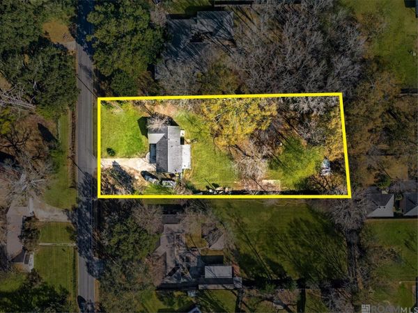 5017 Floynell Dr, Baton Rouge, LA 70809