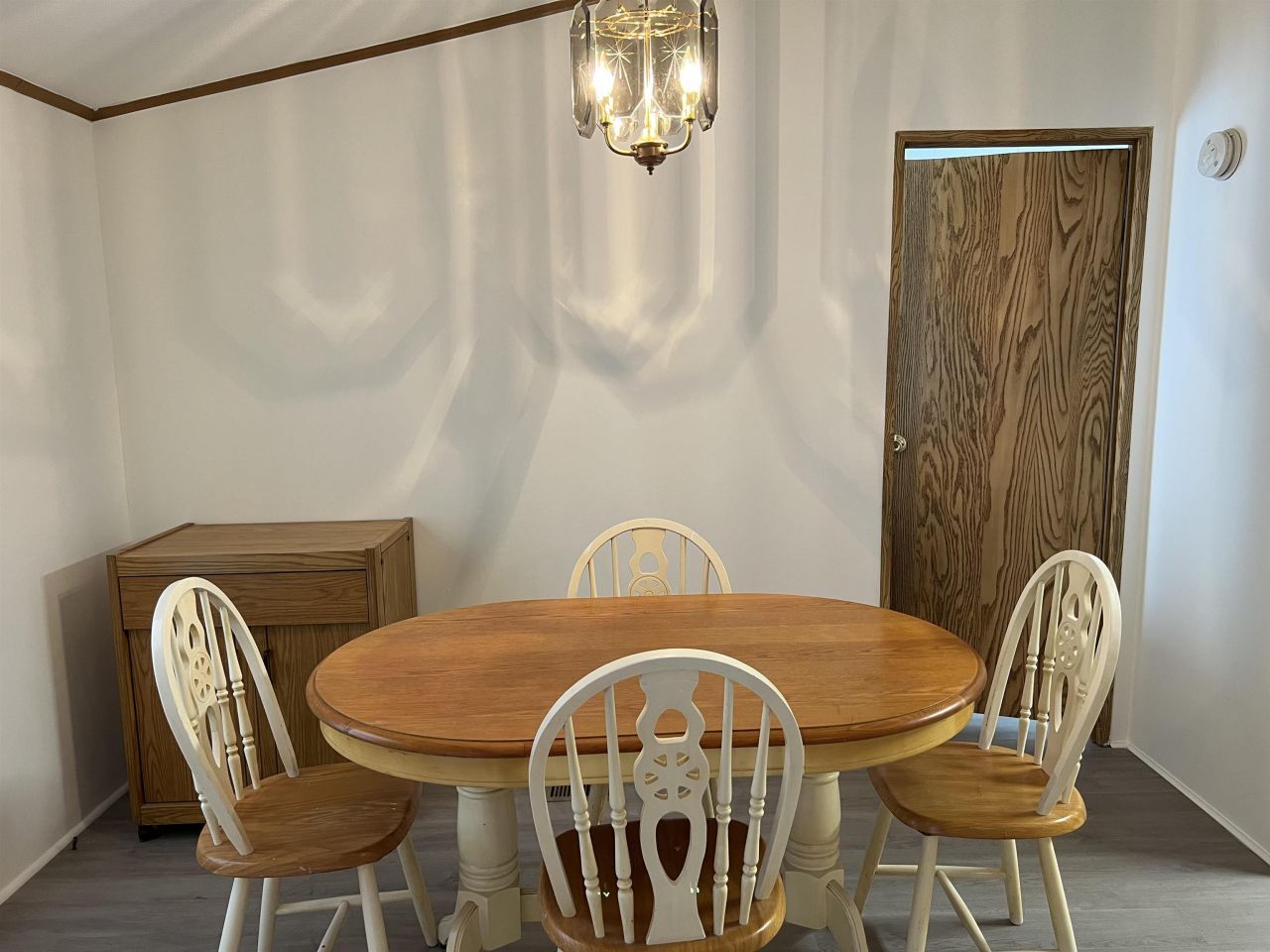 112 Village Ct. Photo 18