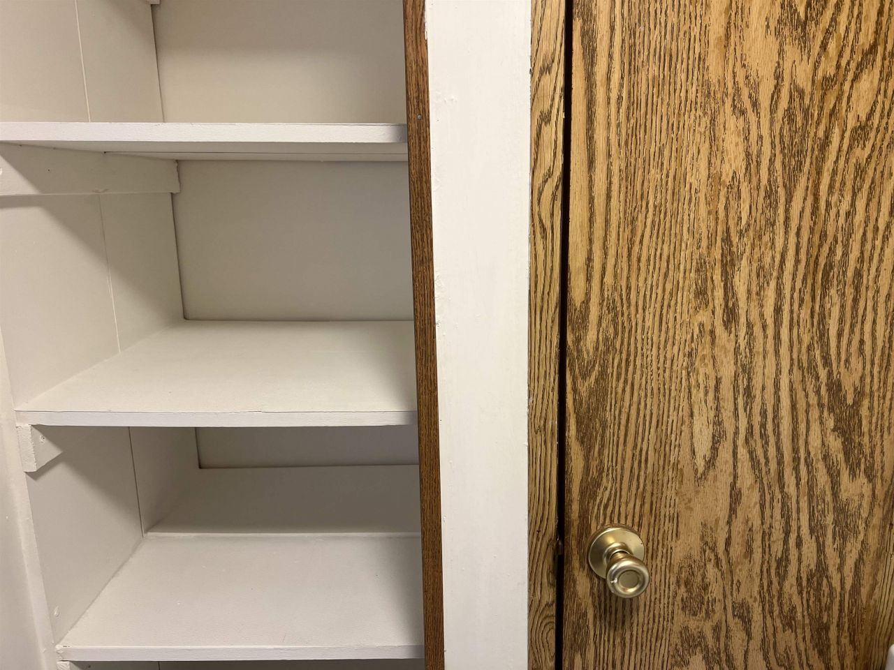 112 Village Ct. Photo 35