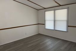 112 Village Ct. photo 4