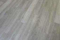 112 Village Ct. photo 4