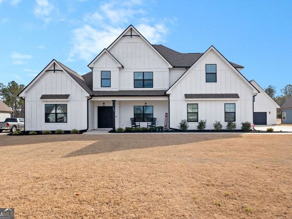 194 Bluff Mill Farms Drive, Senoia, GA 30276