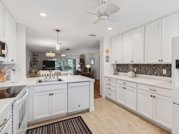 5452 Poppy Place, Unit D, Delray Beach, FL 33484