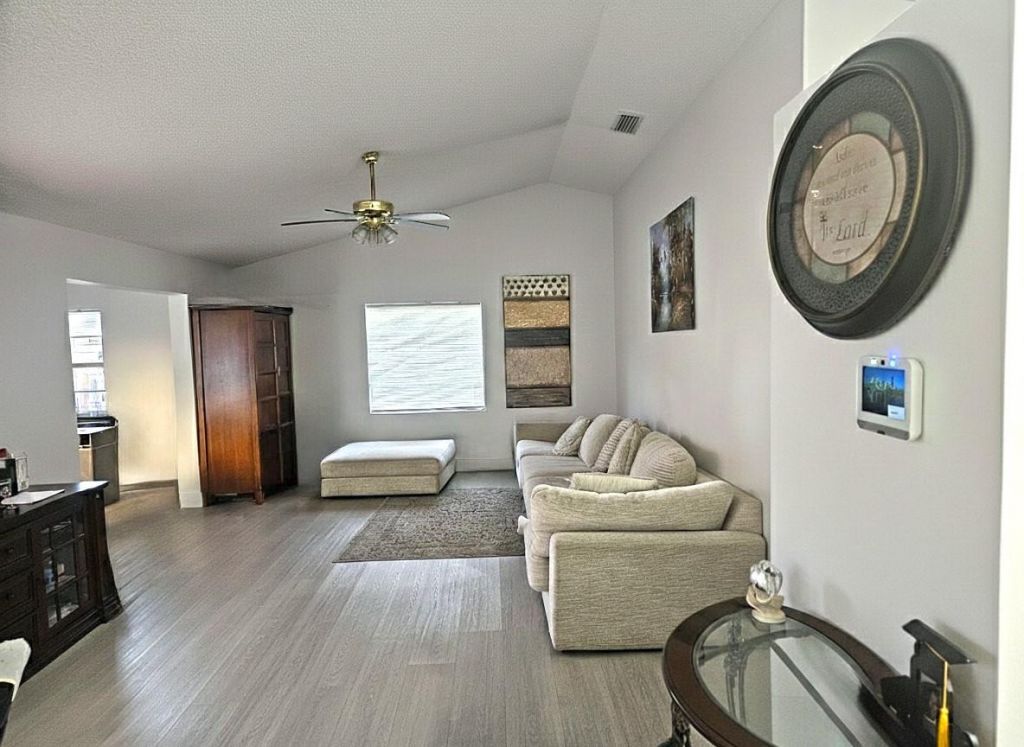 8205 SW 12th Place, North Lauderdale, FL 33068 Photo