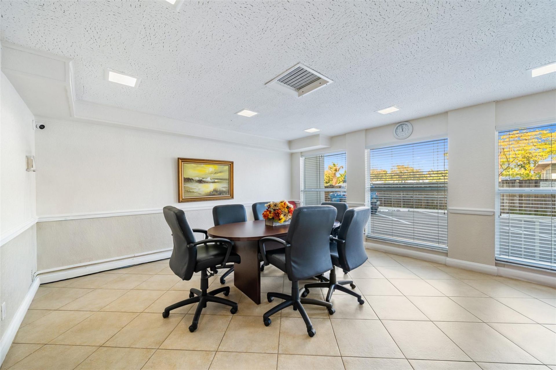 2555 NE 11th Street, Unit 606, Fort Lauderdale, FL 33304 Photo