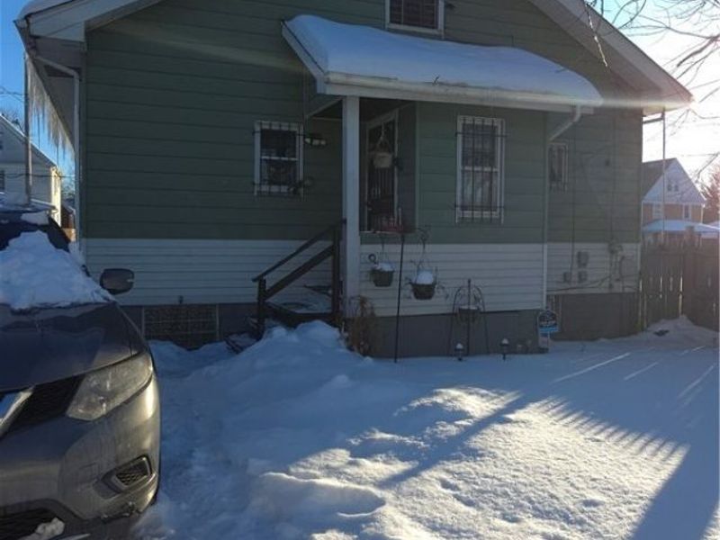 8109 Dorver Avenue, Cleveland, OH 44105 Photo 18