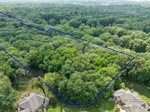 7670 Wood Violet Court SE, Ada, MI 49301