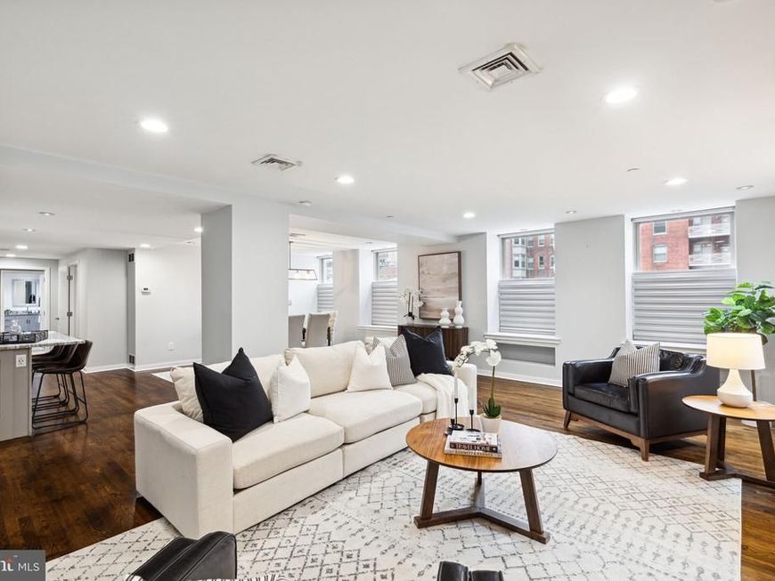1737 Chestnut Street, Unit 501, Philadelphia, PA 19103 Main Photo