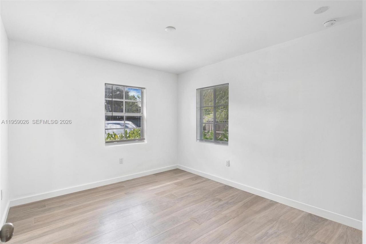 515 NE 67th St , Unit 2, Miami, FL 33138 Photo