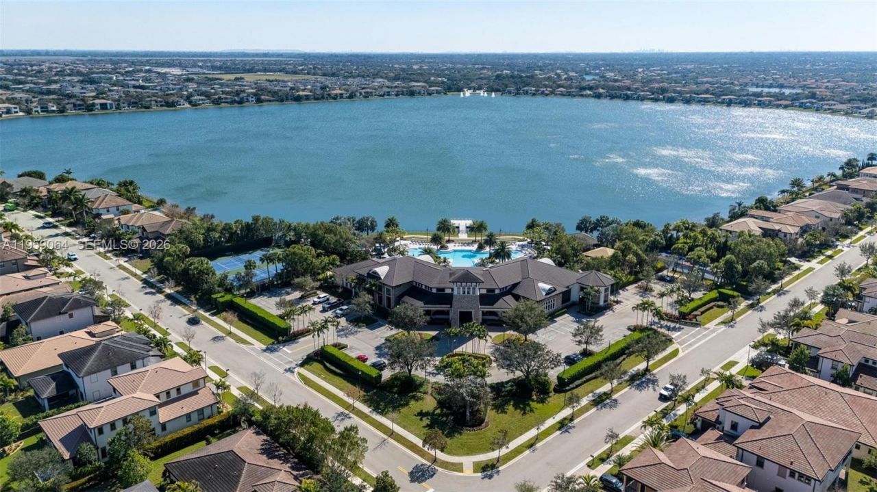 11475 E Watercrest Cir E , Parkland, FL 33076 Photo