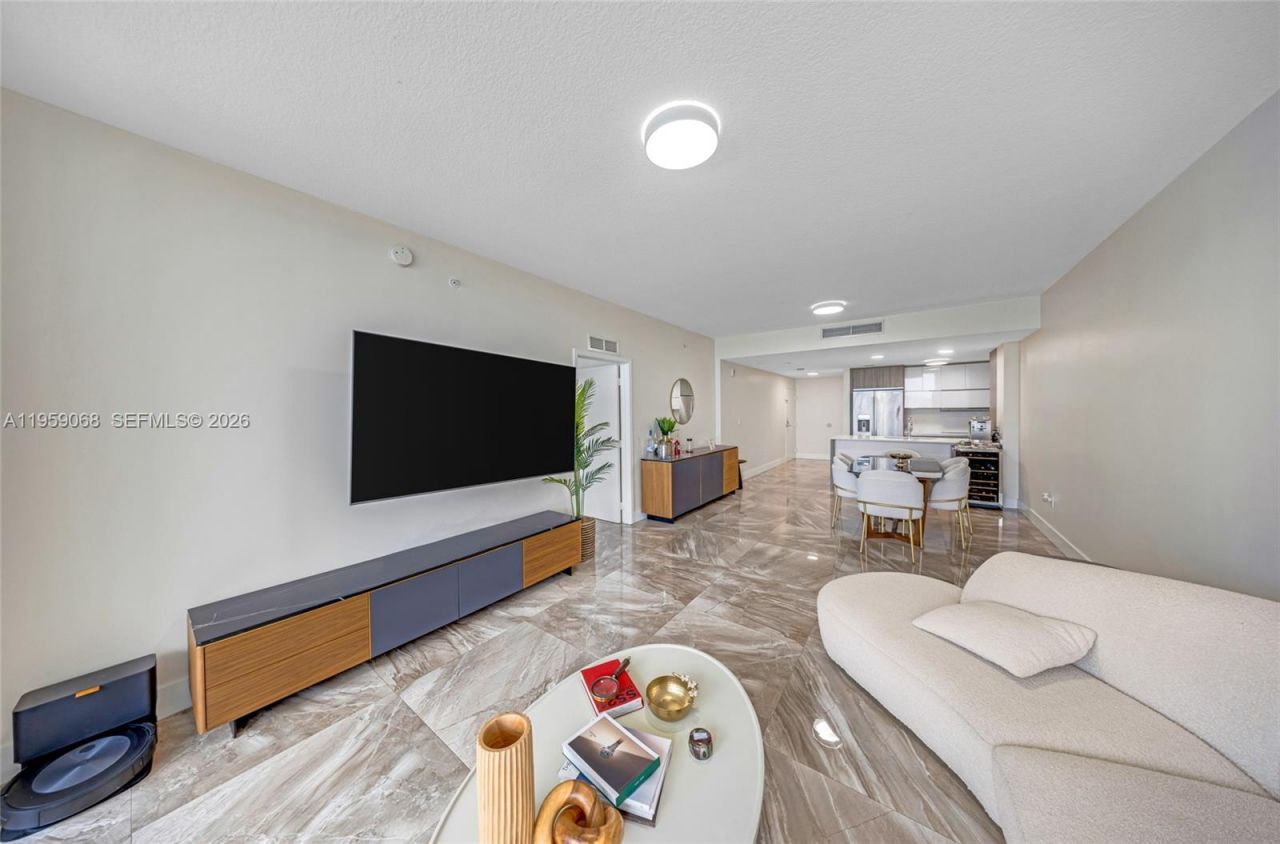 600 NE 27th St, Unit 1004, Miami, FL 33137 Photo