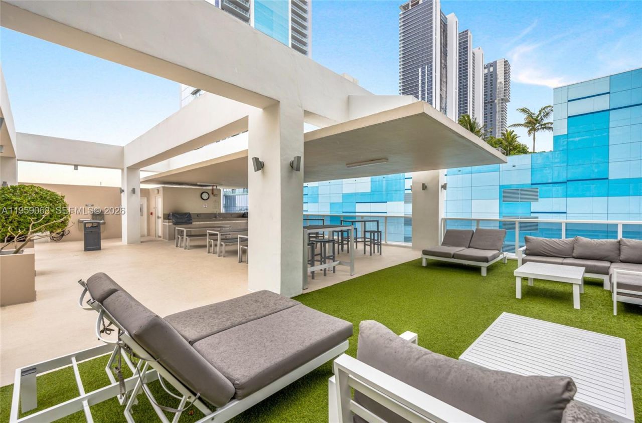 600 NE 27th St, Unit 1004, Miami, FL 33137 Photo