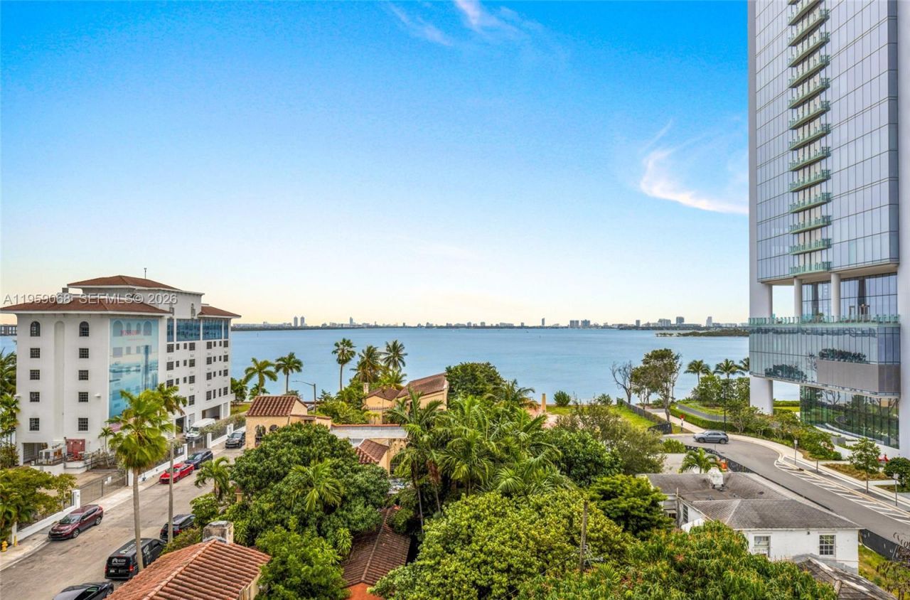 600 NE 27th St, Unit 1004, Miami, FL 33137 Photo