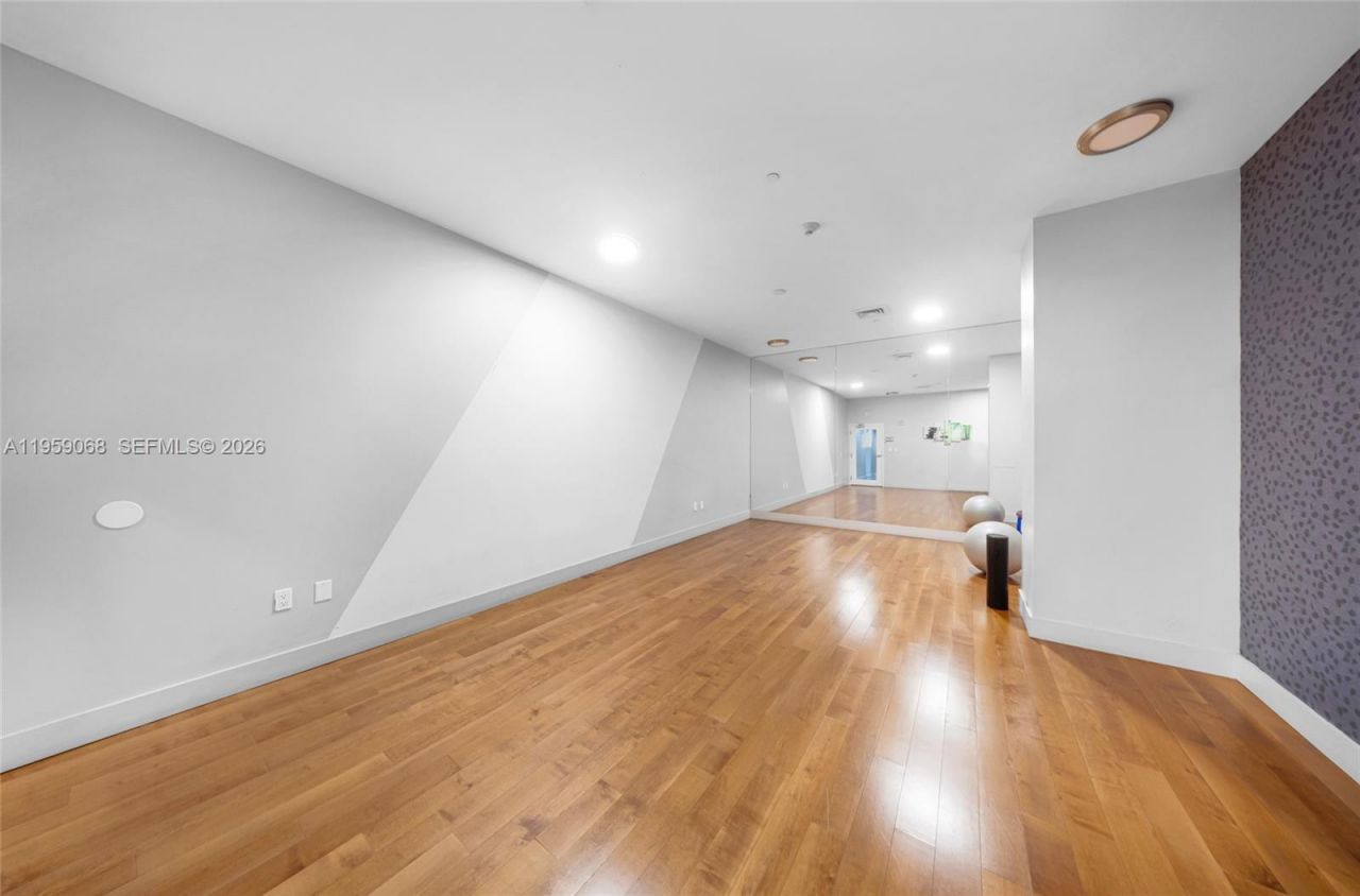 600 NE 27th St, Unit 1004, Miami, FL 33137 Photo