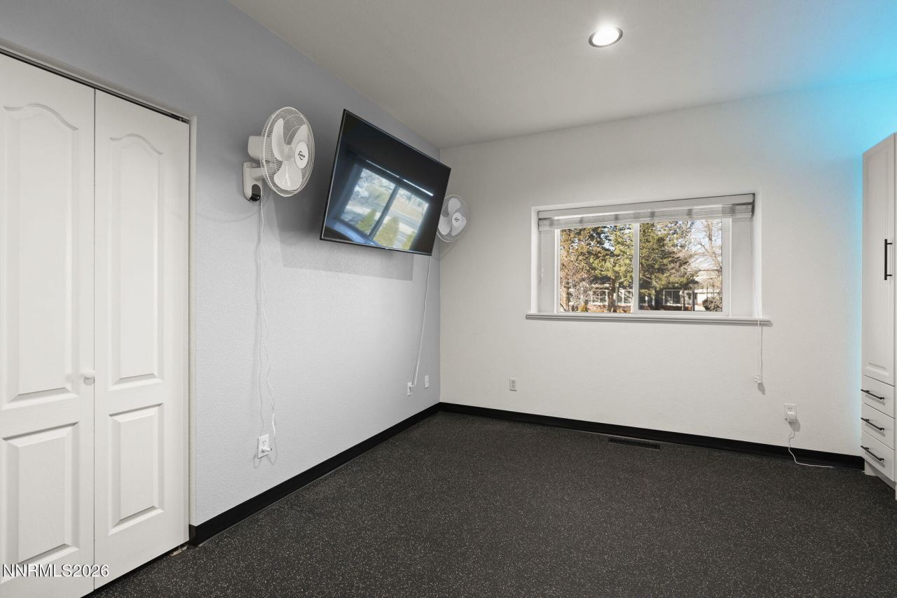 474 W Plumb Lane, Reno, NV 89509 Photo