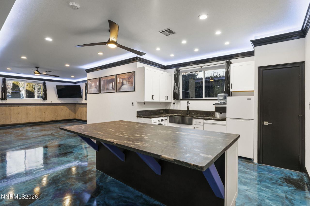 474 W Plumb Lane, Reno, NV 89509 Photo