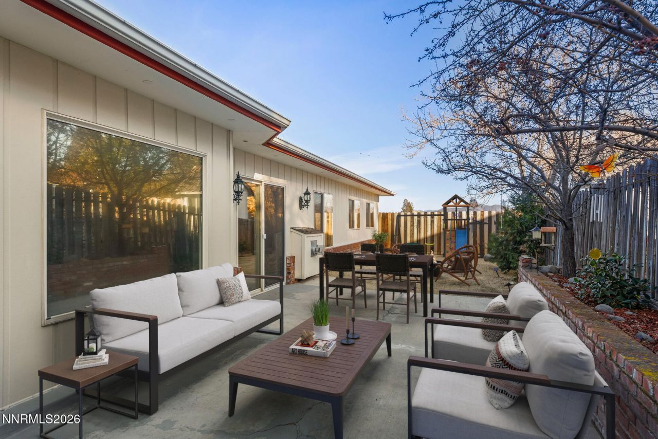 474 W Plumb Lane, Reno, NV 89509 Photo