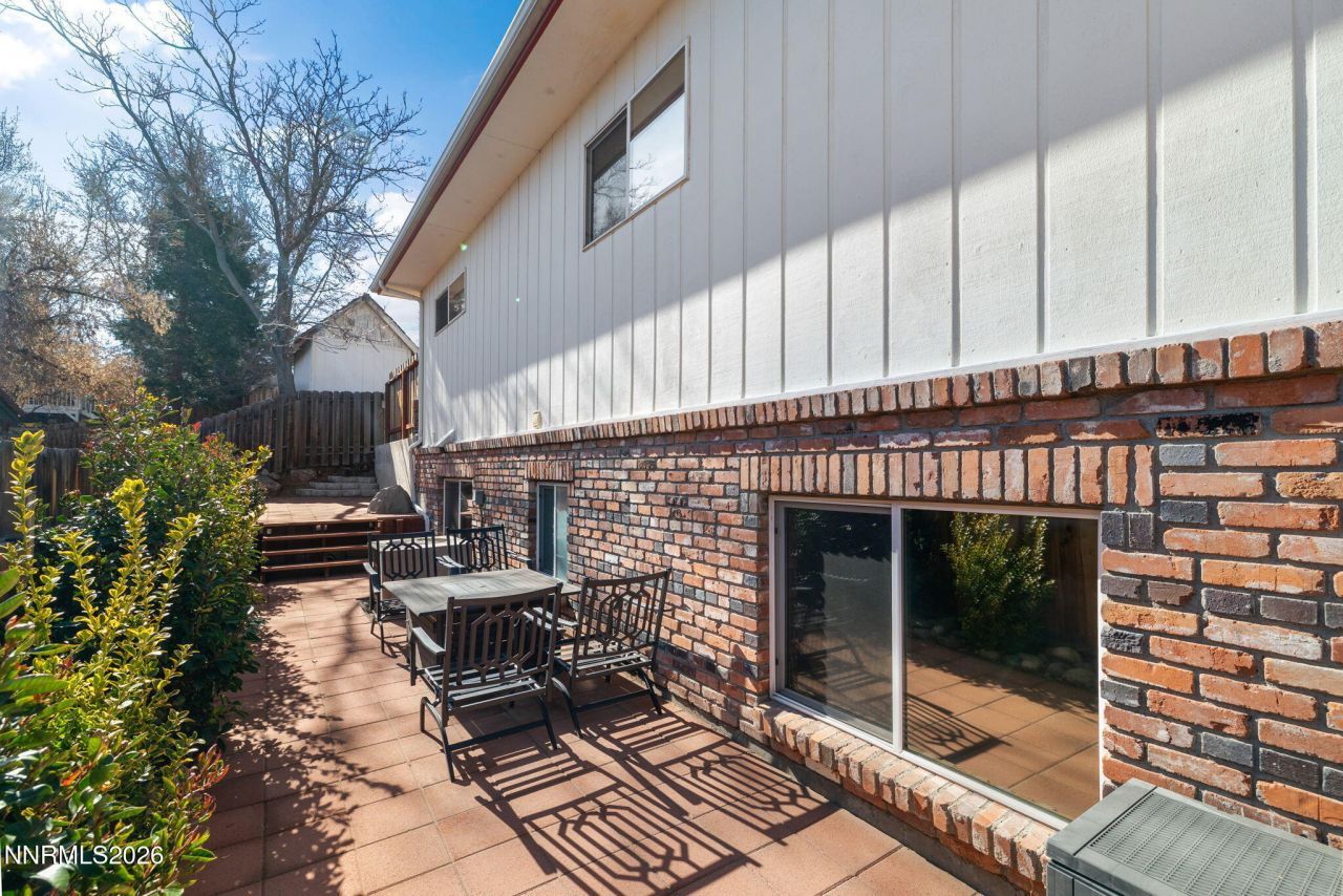 474 W Plumb Lane, Reno, NV 89509 Photo