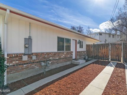 474 W Plumb Lane, Reno, NV 89509 Photo
