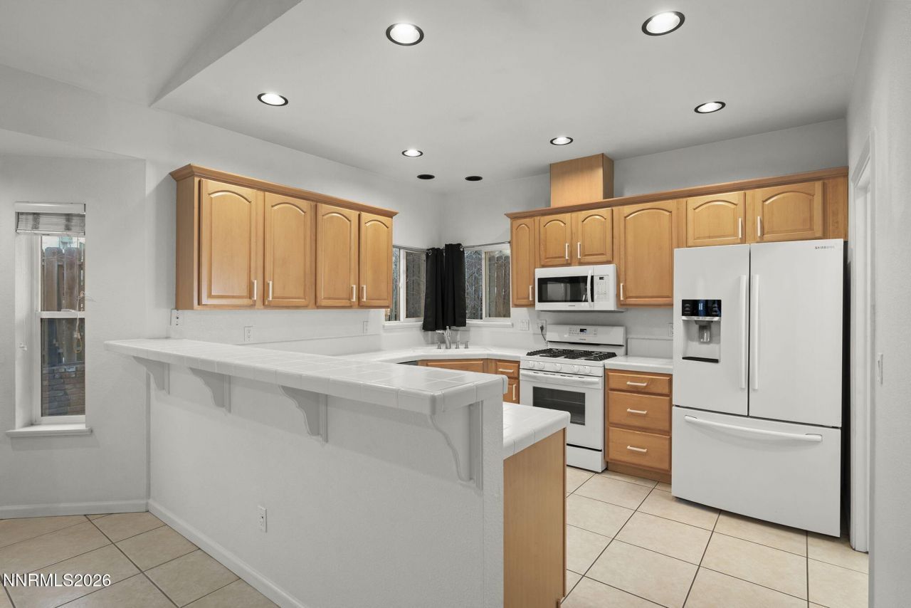 474 W Plumb Lane, Reno, NV 89509 Photo